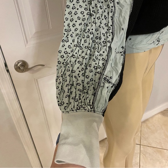 Free People Auxton Wrap Around Oversized Top - Picture 7 of 12